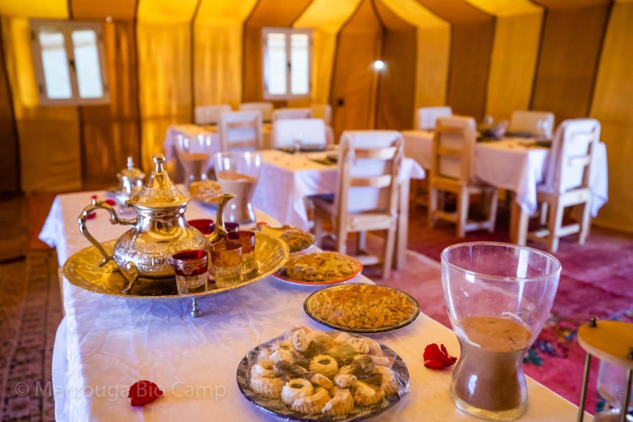 Merzouga Bio Camp Hotel Bagian luar foto