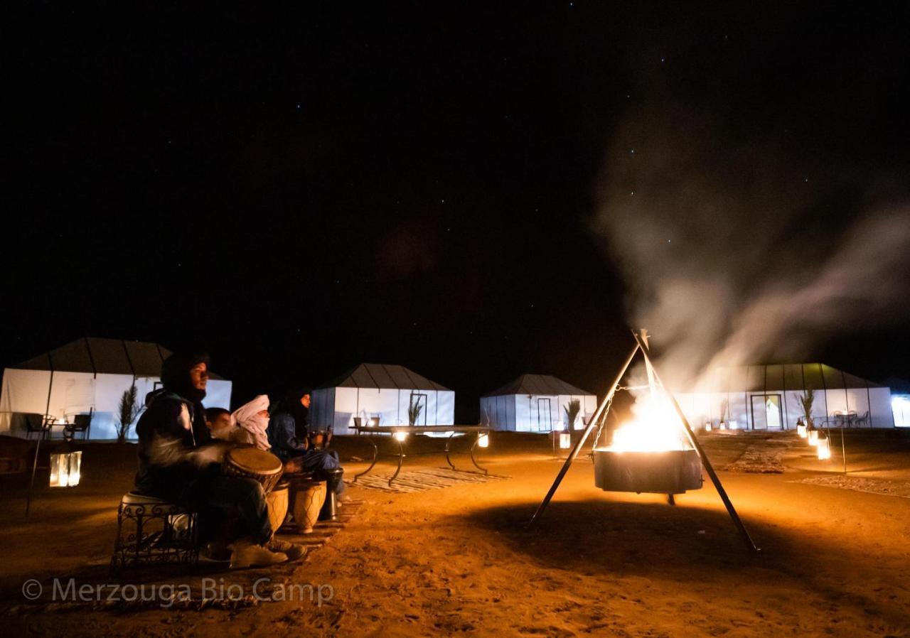 Merzouga Bio Camp Hotel Bagian luar foto